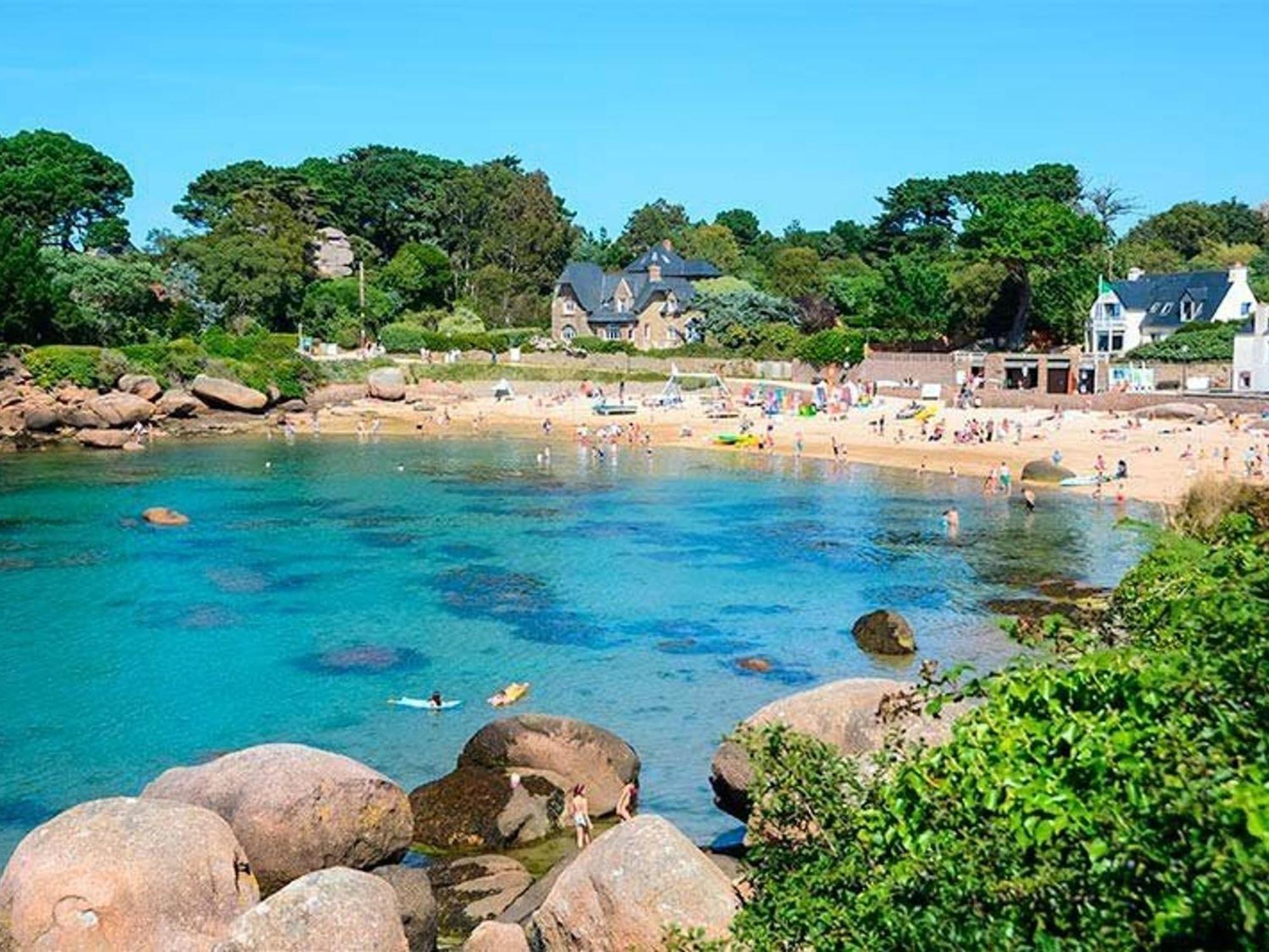 Maison A Ploumanac'H Avec Wifi, Proche Du Port, Jardin, Barbecue, Garage, Chiens Acceptes - Fr-1-368-44 ペロス・ギレック エクステリア 写真